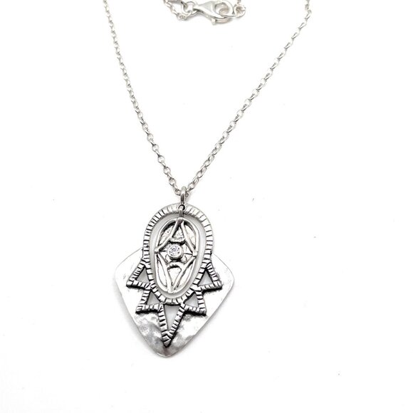 N2801 Silpada Sterling Silver Art Deco Necklace - Picture 1 of 2